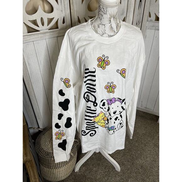 New! Dumbgood Spottie Dottie Sanrio Long Sleeve Graphic Tee Size Large - Picture 1 of 9